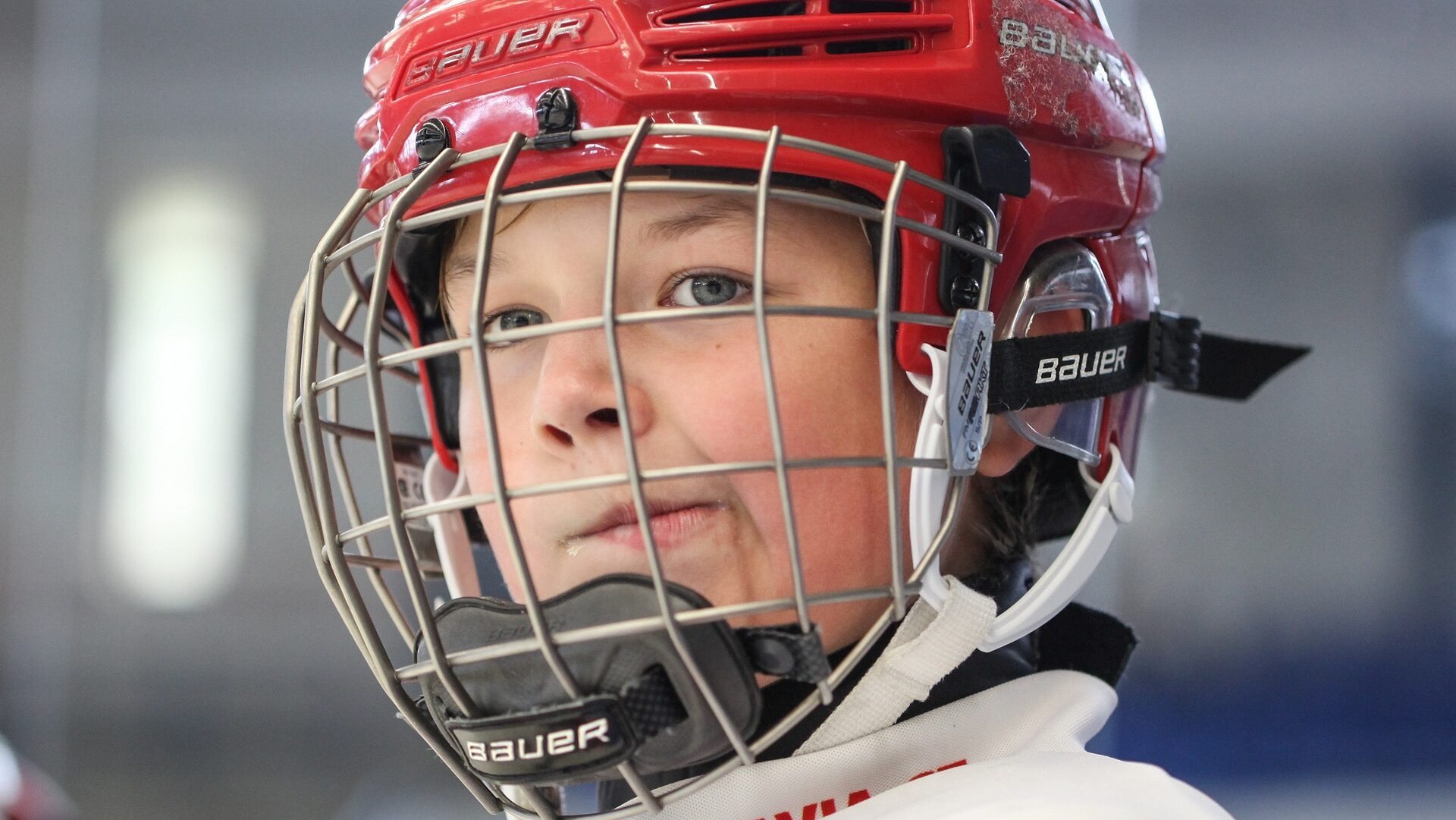 Helme und Gesichtsschutz