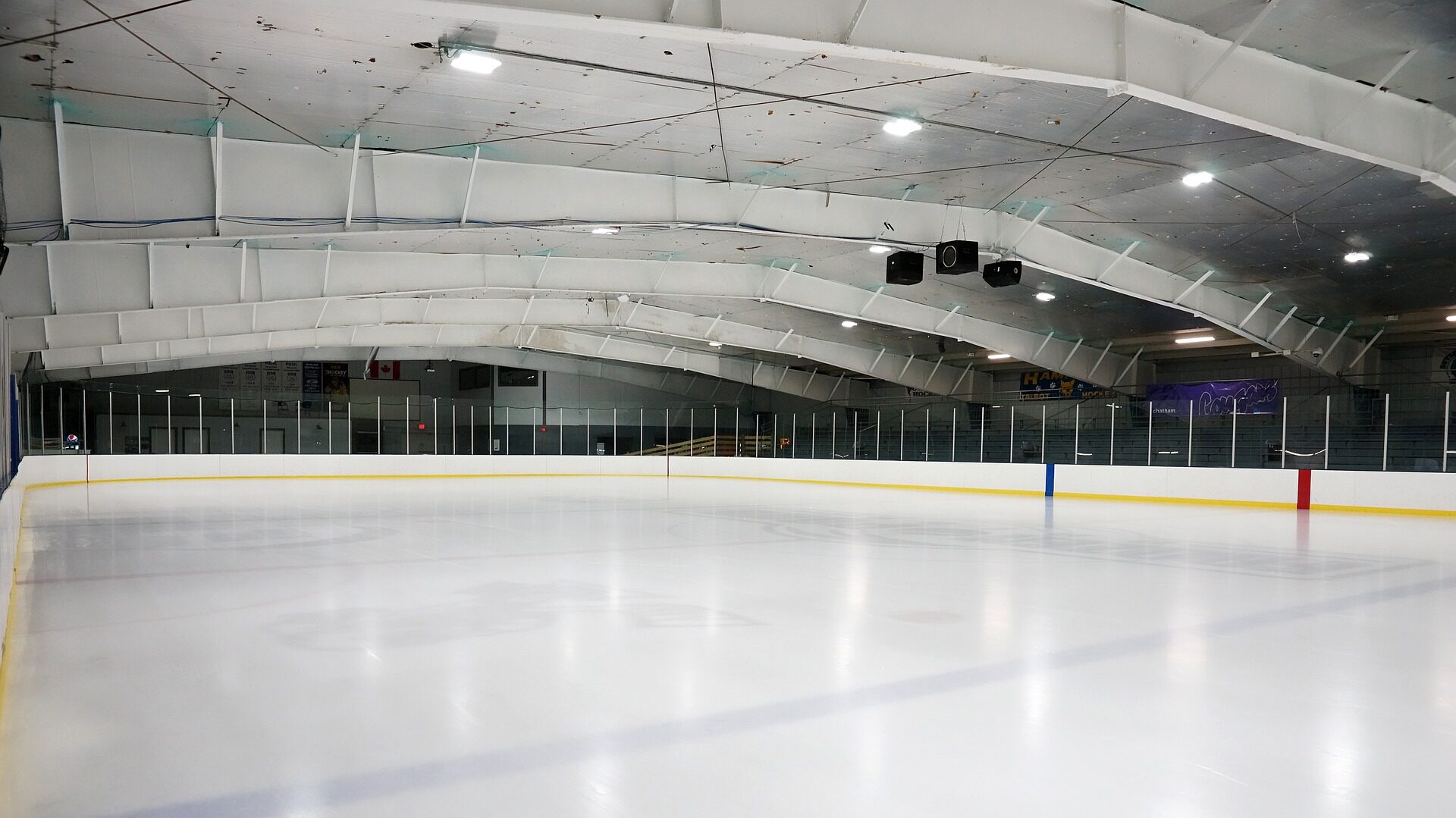 Die Eishalle beim Eishockey erklärt 1 eishalle