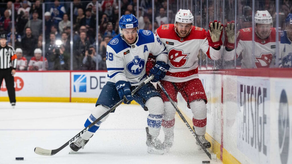 Eishockey Strafen – Übersicht über den Strafenkatalog 4 check eishockey